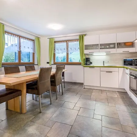 Alpen Living - 2 Stock Apartment Cadipietra